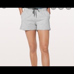 Lululemon On the Fly 2.5